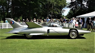 1958’den Gelen Gelecek: General Motors’un Roket Arabası Firebird III
