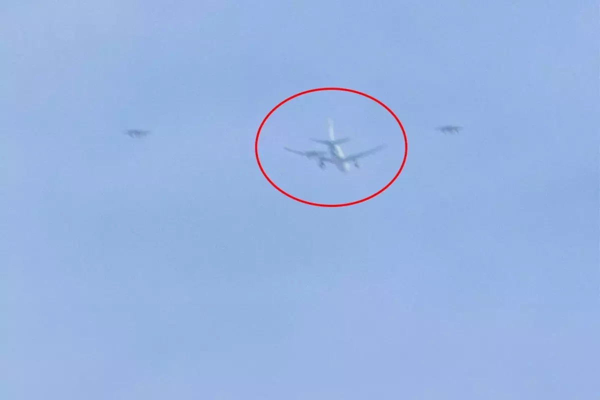 Hayalet uçaklar, bu ülkede görüntülendi! Korkulan olaylar yaşandı.