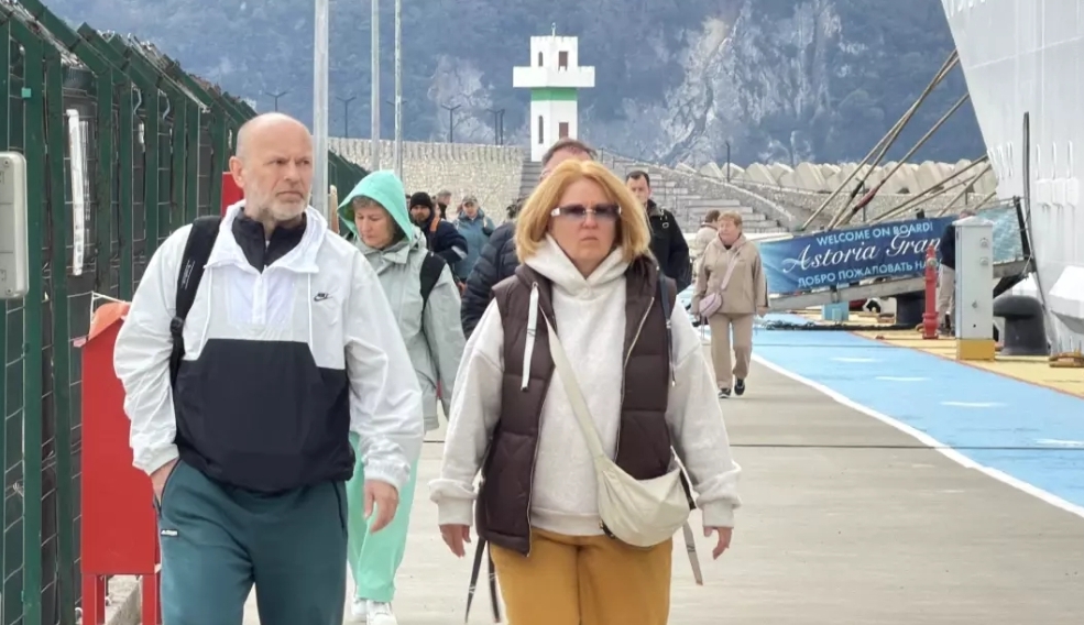 Amasra’da Kruvaziyer Sezonu Başladı: Yılın İlk Rus Turist Kafilesi İlçede