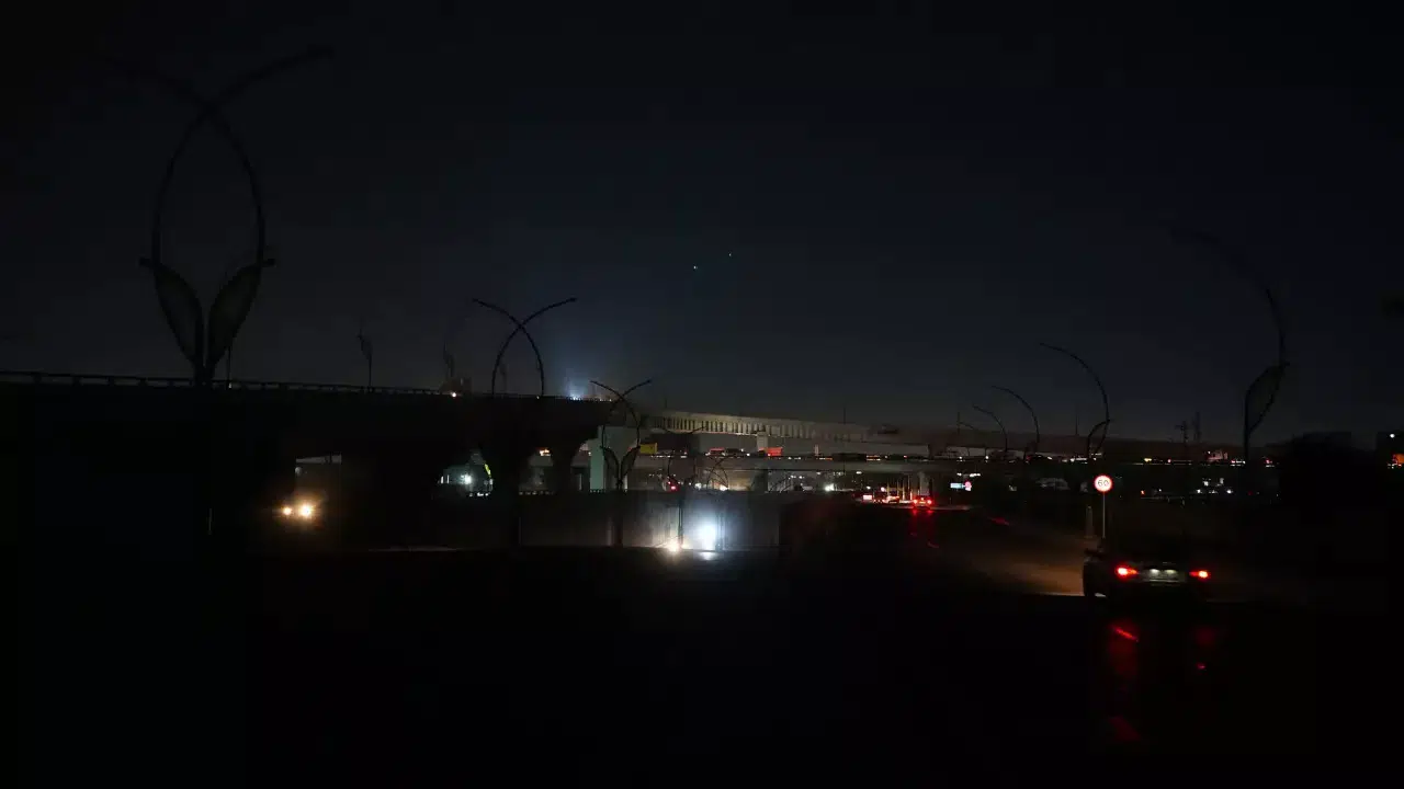 Irak’ta Ulusal Elektrik Şebekesi Çöktü: Ülke Genelinde Büyük Kesinti Yaşanıyor