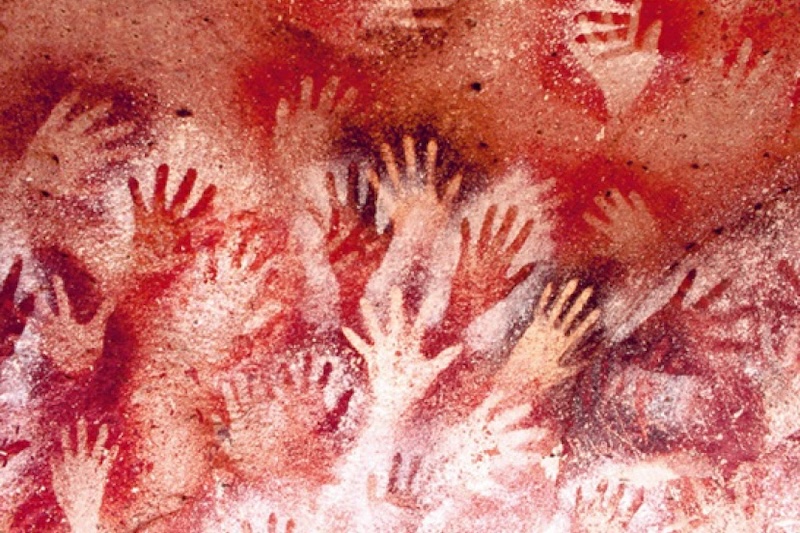 Yeni bir genetik analiz, dünyanın farklı bölgelerinde yaşayan insanların son 10 bin yılda benzer evrimsel baskılar altında değiştiğini ortaya koydu. Araştırmaya göre bu ortak değişimin önemli bir bölümü, insanlığın tarıma geçişiyle bağlantılı.<br>