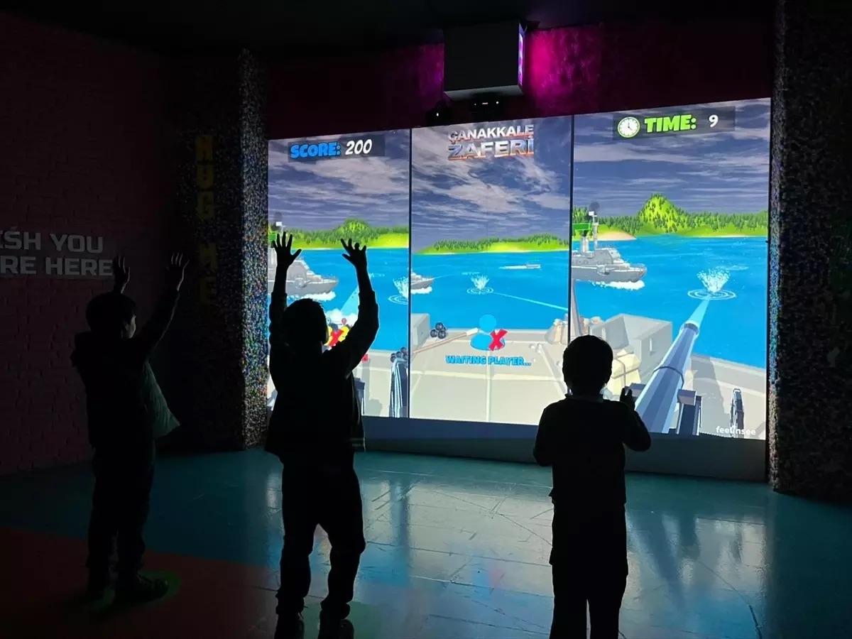 Çanakkale Sergisi, Antalya’da Görkemli Bir Gala İle Açıldı.