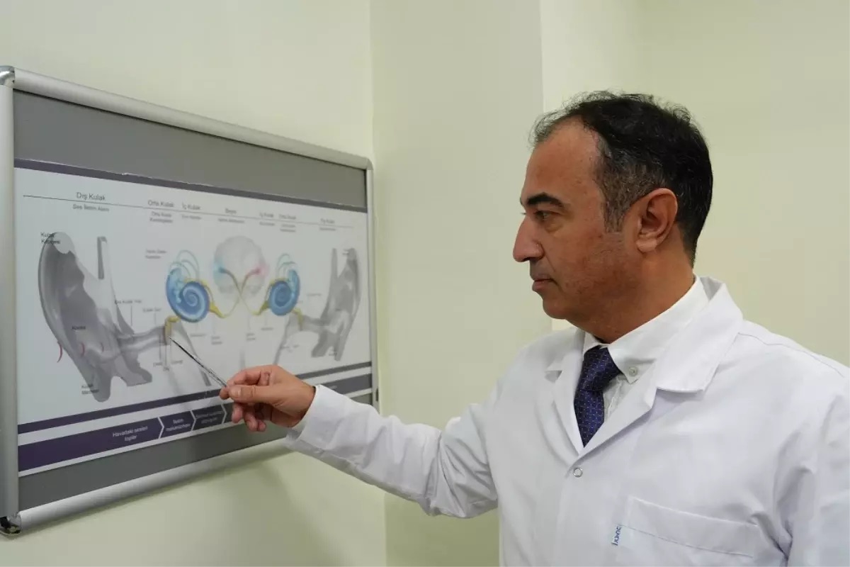 Orta Kulakta Sıvı Birikmesi: Tehlikeler ve Tedavi Seçenekleri