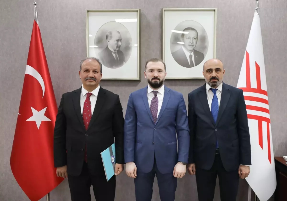 Sağlık-Sen, YÖK’ü Ziyaret Ederek Taleplerini İletti.