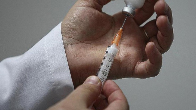 Ankara’da HPV aşısı başvuruları yeniden başladı.