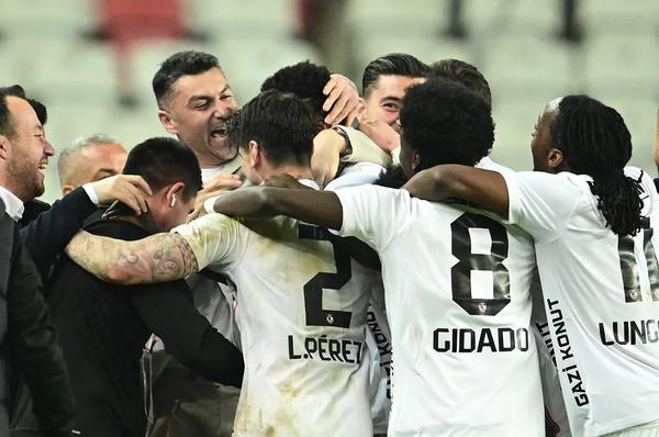 Gaziantep FK, Antalyaspor galibiyetiyle 4 maçlık hasreti bitirdi