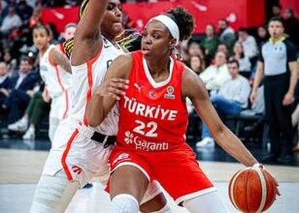 Potanın Perileri, Dünya Kupası elemelerinde Avustralya ile karşılaşacak