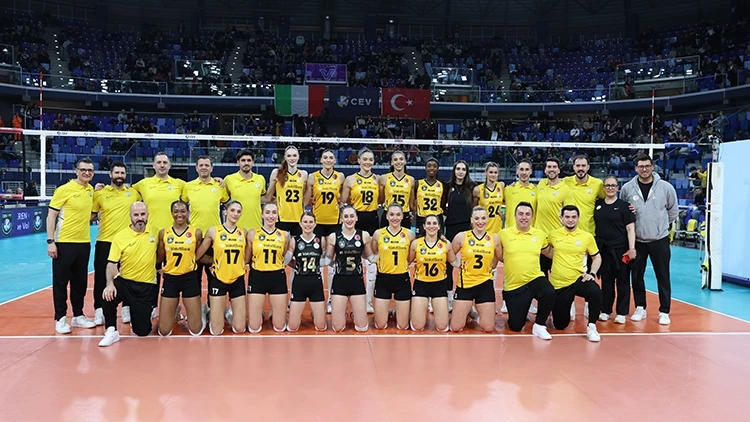Şampiyonlar Ligi’nin Rekortmeni VakıfBank, Sahasında Yarı Final Peşinde