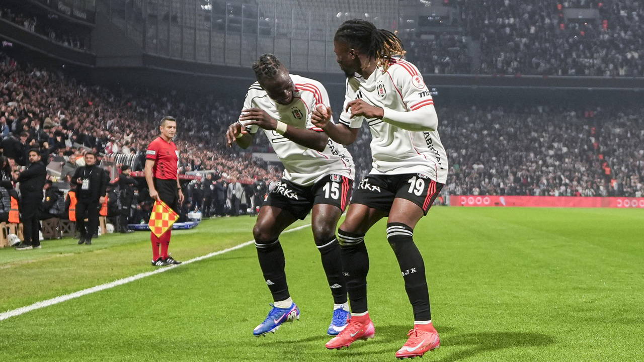 Spor yazarlarından Beşiktaş yorumu: “Gözünü kupaya dikti”