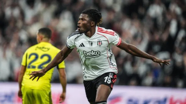 Beşiktaş’ta El Bilal Toure Belirsizliği: Yönetim Karar Aşamasında