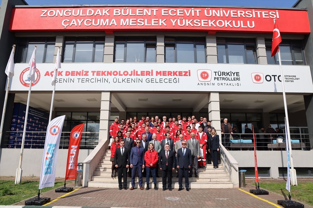 Bülent Ecevit Üniversitesi’nde Açık Deniz Teknolojileri Kütüphanesi açıldı.