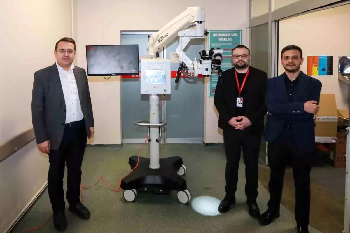 Amasya Hastanesi’ne Yeni Gelen Cerrahi Mikroskop