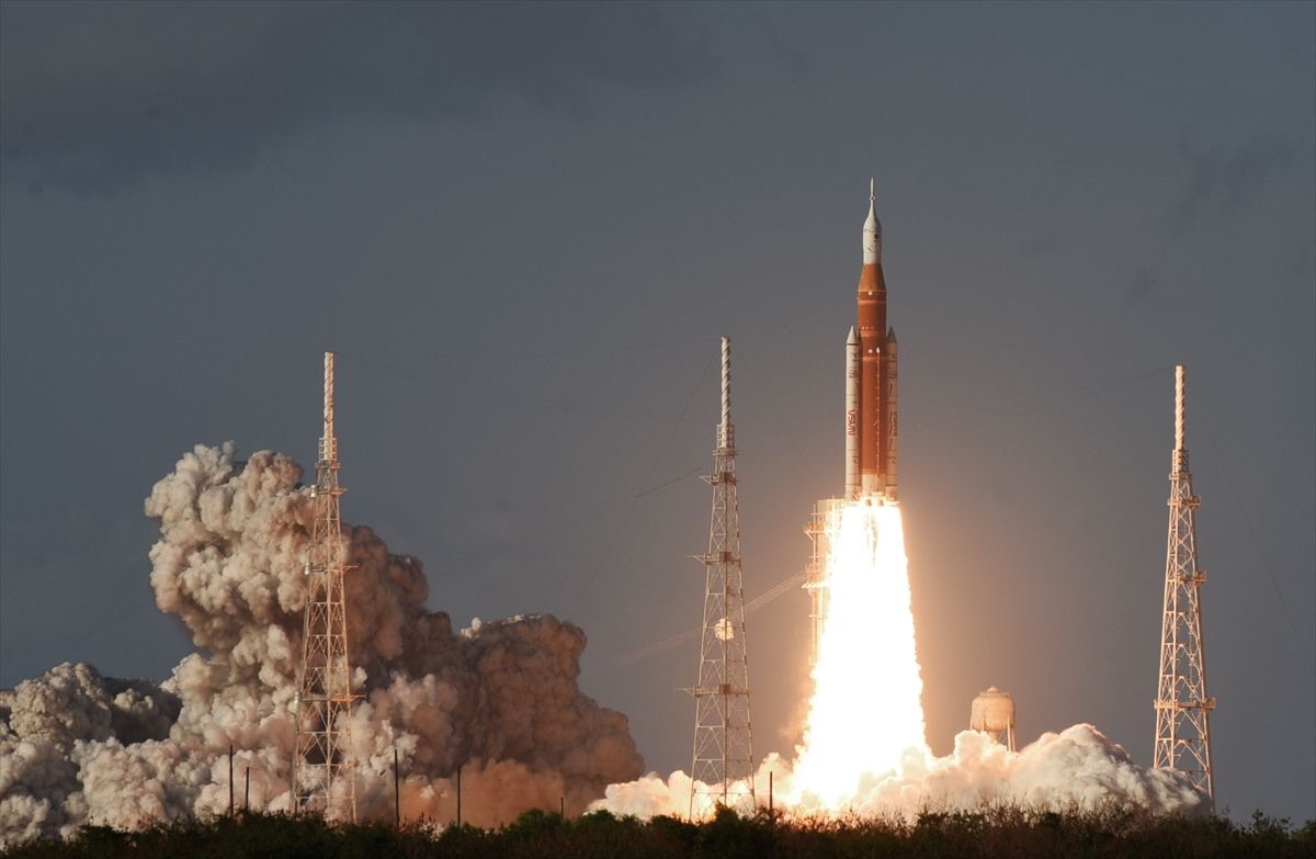 54 yıl aradan sonra Artemis II, insanları Ay’a geri gönderdi! İşte o anlar.