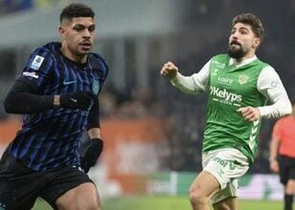 Beşiktaş’ta Kanat Transferi Gündemi: Henrique ve Davitashvili Öne Çıkıyor