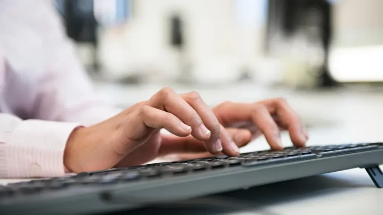 Adalet Bakanlığı Personel Alımı Gündemde: Zabıt Katibi ve İKM Başvuruları İçin Kritik Süreç