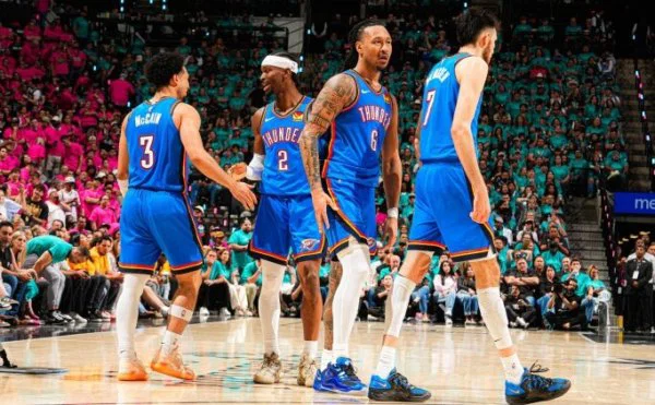 Oklahoma City Thunder Seride Öne Geçti