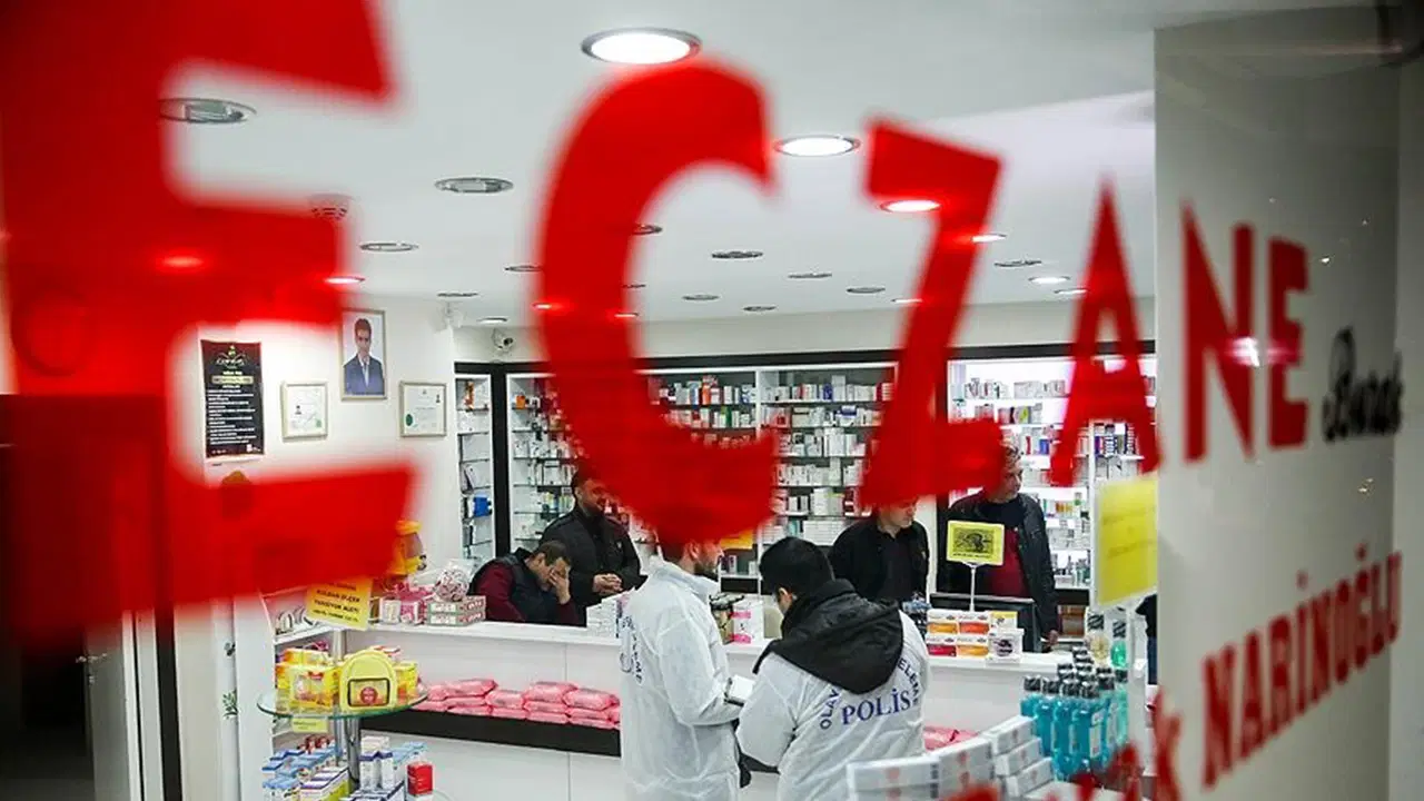 Arefe Günü Eczacılar Açık Olacak Mı ?