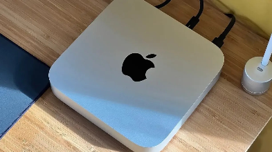 Apple ve Intel, yarı iletken pazarında tarihi bir ortaklığa imza attı.