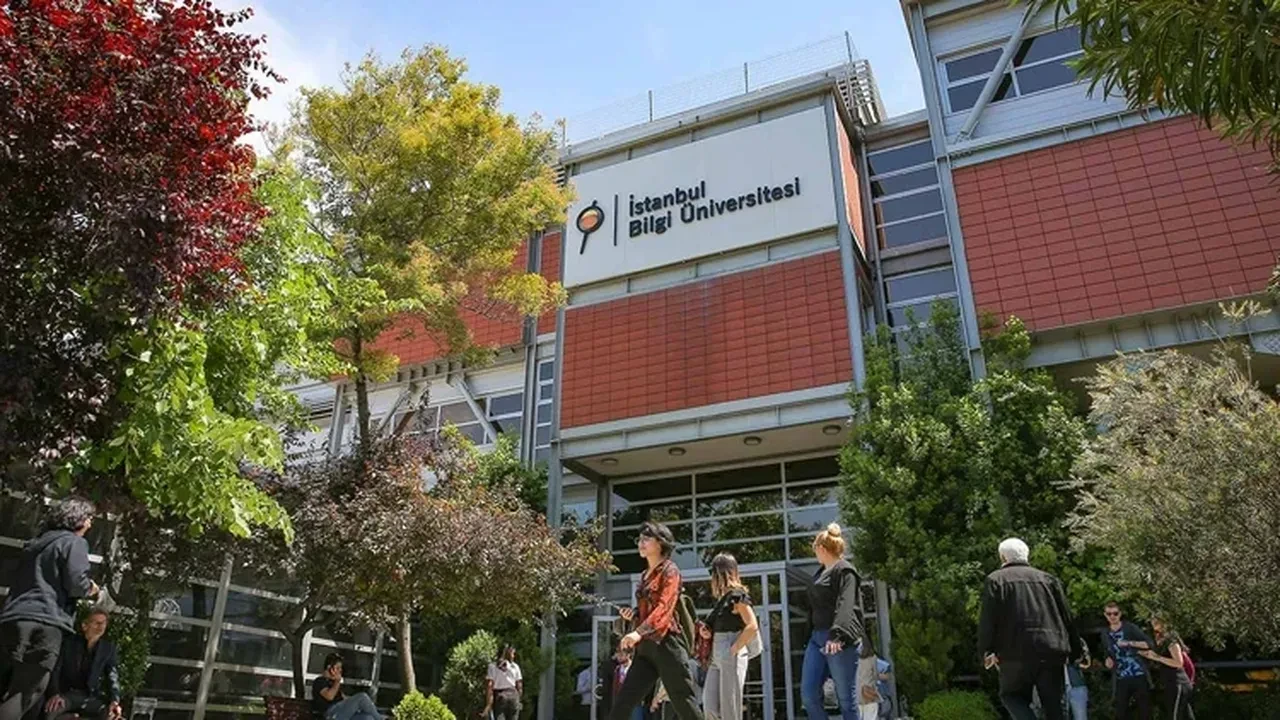 İstanbul Bilgi Üniversitesi’nin Faaliyet İzni Kaldırıldı: Süreçte Kayyım Ataması ve YÖK Kararı Etkili Oldu